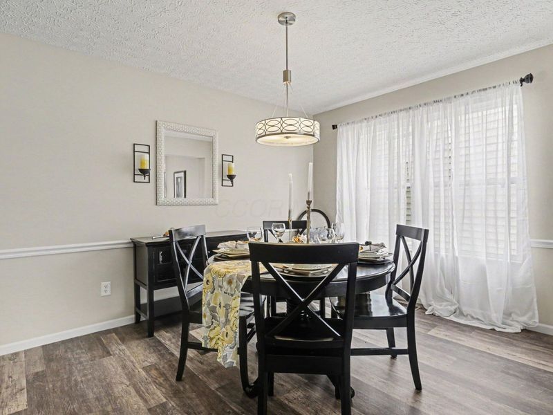 240 Dogwood Drive, Delaware, OH 43015 Photo 7