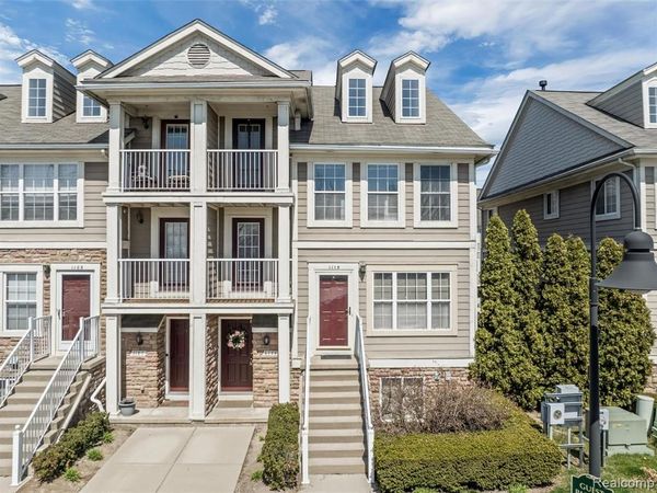 1111 BEAVER Run, Troy, MI 48083