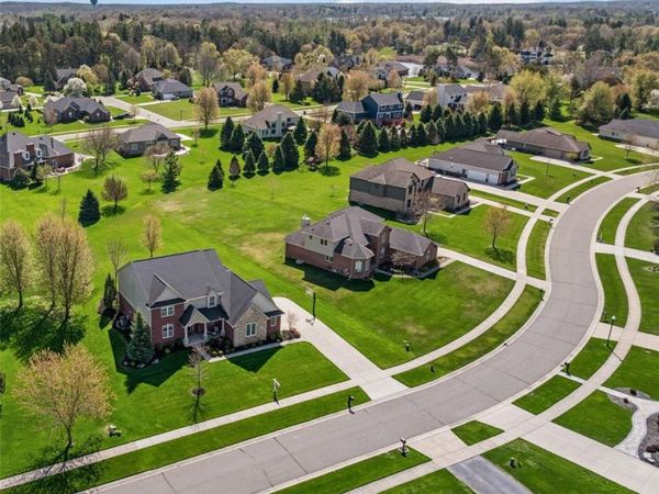 801 Watersmeet Drive, Oxford Twp, MI 48371