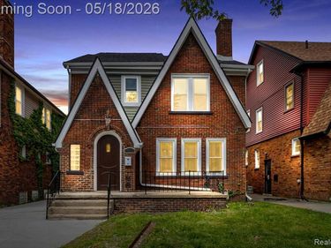 16515 Ohio Street, Detroit, MI 48221