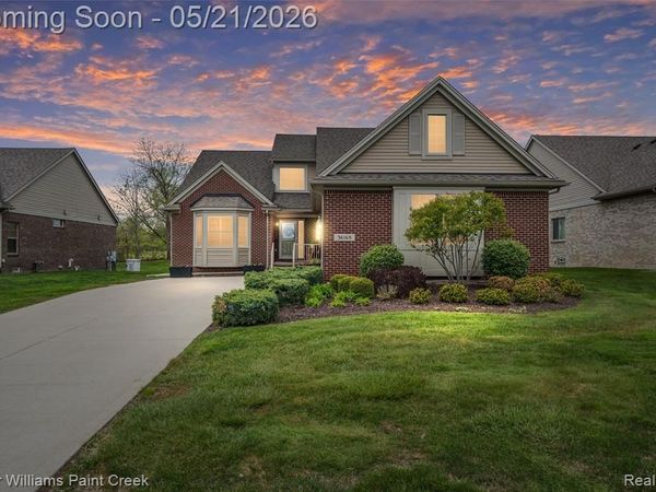 36168 Fairway Drive, Livonia, MI 48152