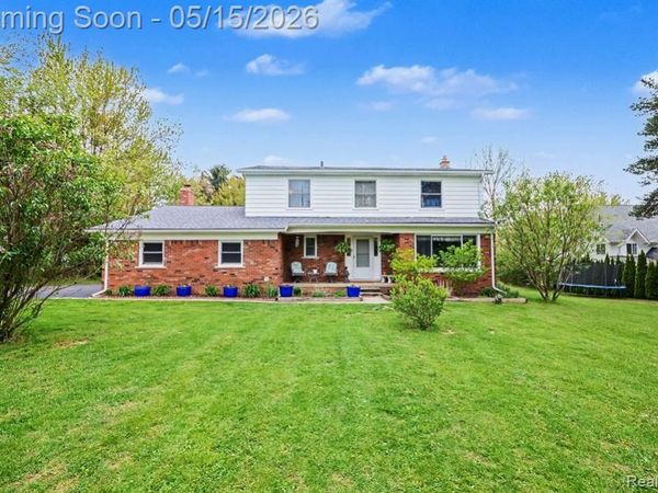 8909 Pippen Drive, Bruce Twp, MI 48065