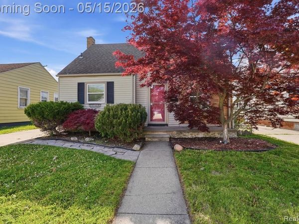 22413 Cushing Avenue, Eastpointe, MI 48021