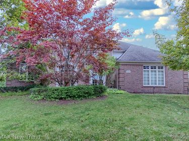 17173 WILLOW RIDGE Court, Northville Twp, MI 48168