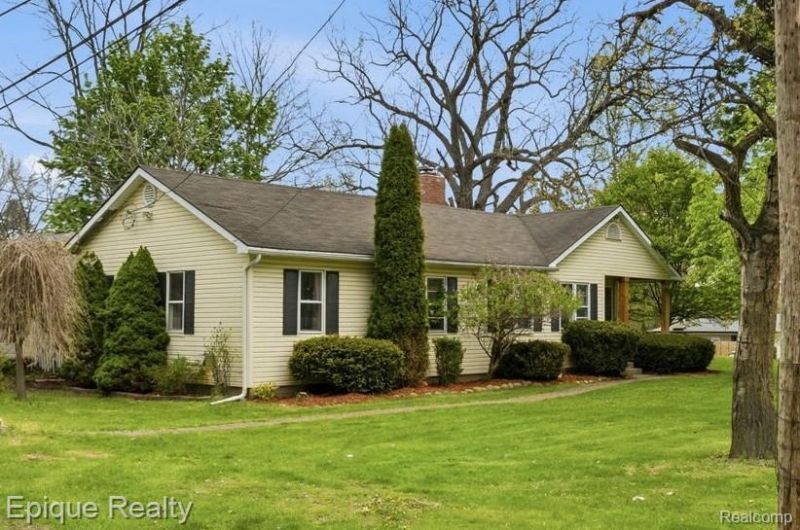 2371 32 Mile Road, Bruce Township, MI 48065 Main Photo
