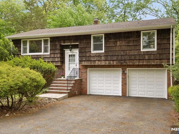 32 Addison Place, RAMSEY, NJ 07446