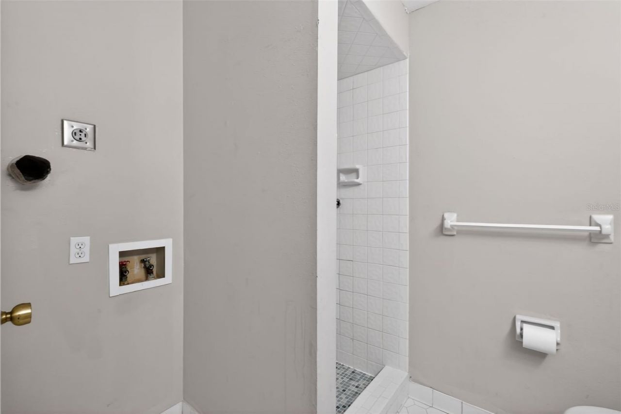 6213 Candler Terrace , Sebring, FL 33876 Photo