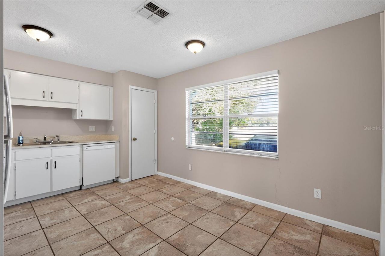 6213 Candler Terrace , Sebring, FL 33876 Photo