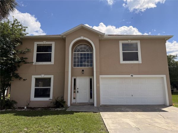 4 PRINCESS GERALDINE PLACE , PALM COAST, FL 32164