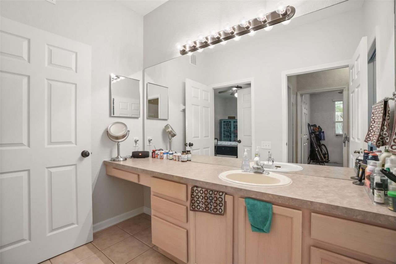 13500 Turtle Marsh Loop, Unit 823, Orlando, FL 32837 Photo