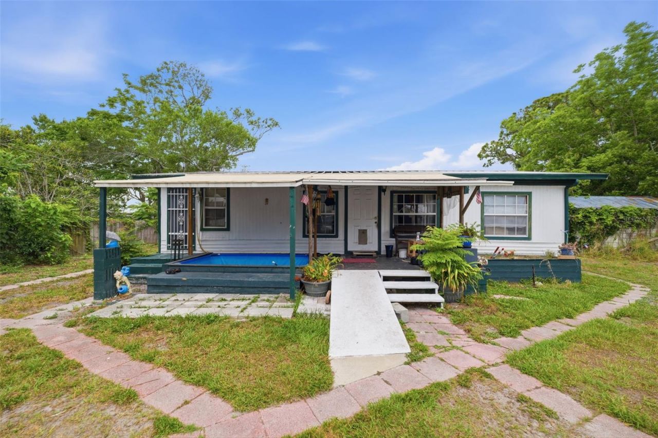 11129 Pine Tree Lane , Port Richey, FL 34668 Photo