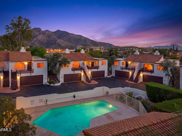 7501 E HAPPY HOLLOW Drive, Unit 5, Carefree, AZ 85377