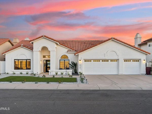 10737 E TERRA Drive, Scottsdale, AZ 85258