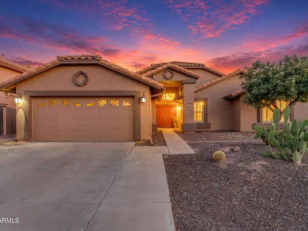 3433 E CEDARWOOD Lane, Phoenix, AZ 85048