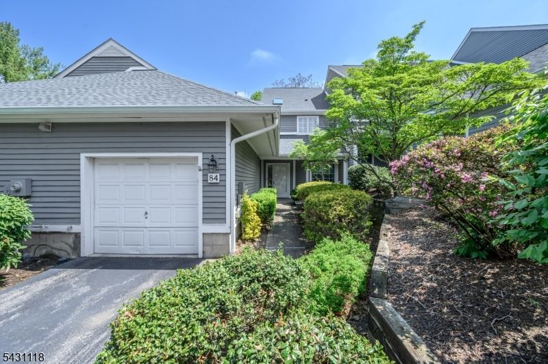84 Ridge Dr, Montville, NJ 07045 Main Photo