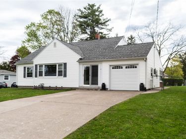 19 Dewey Avenue, Batavia, NY 14020