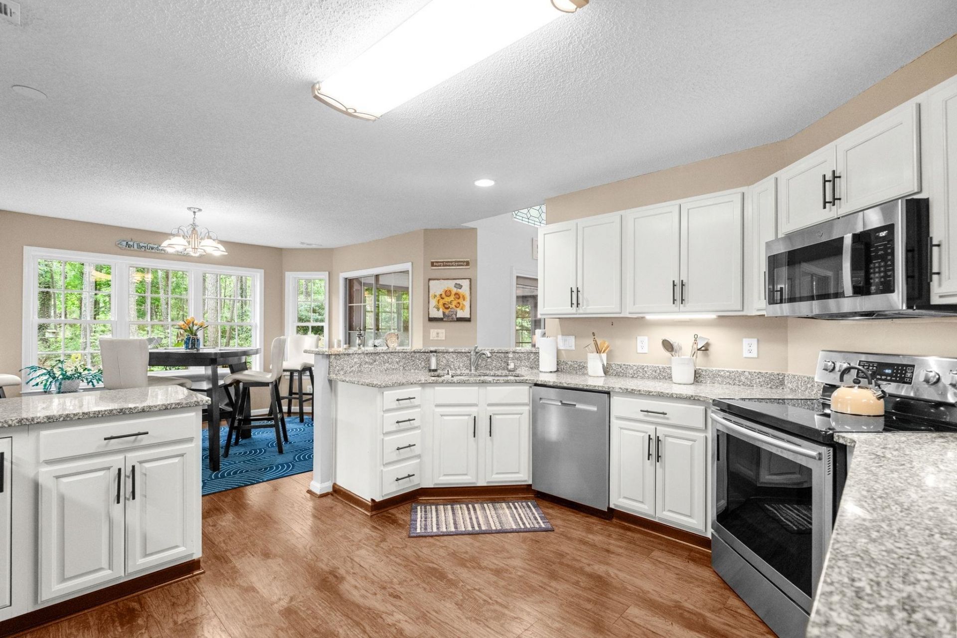 3119 Michelle Ct. Photo 16