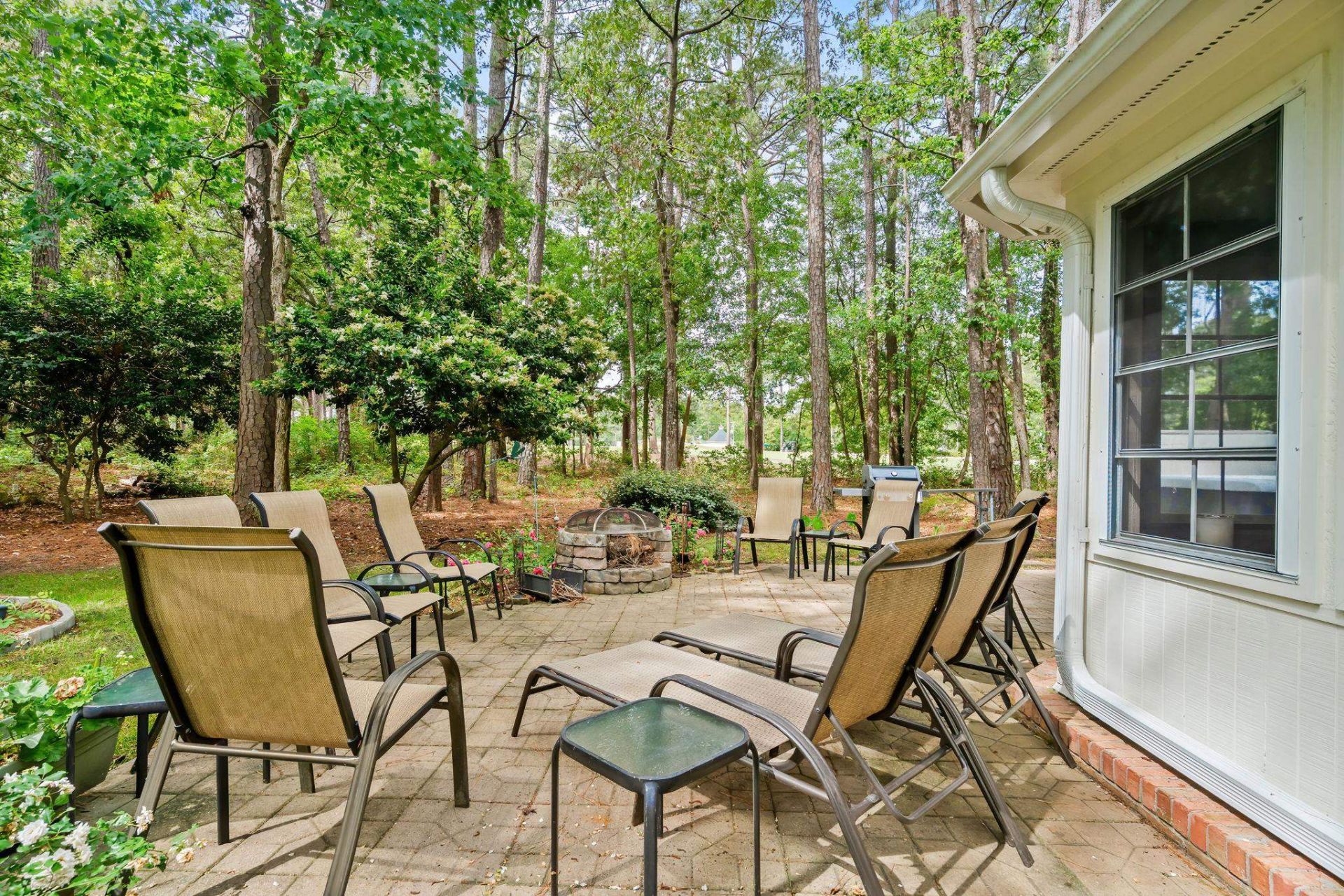 3119 Michelle Ct. Photo 36