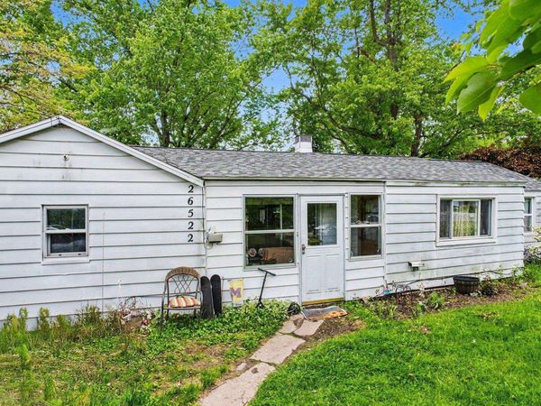 26522 Parkview Place, Elkhart, IN 46514