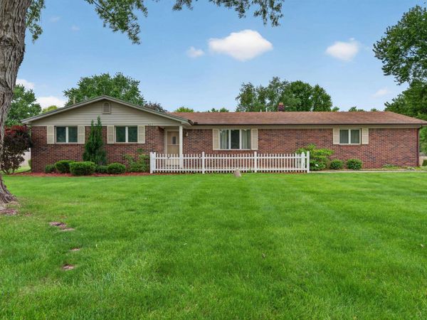 4231 N SHERRY Drive, Marion, IN 46952