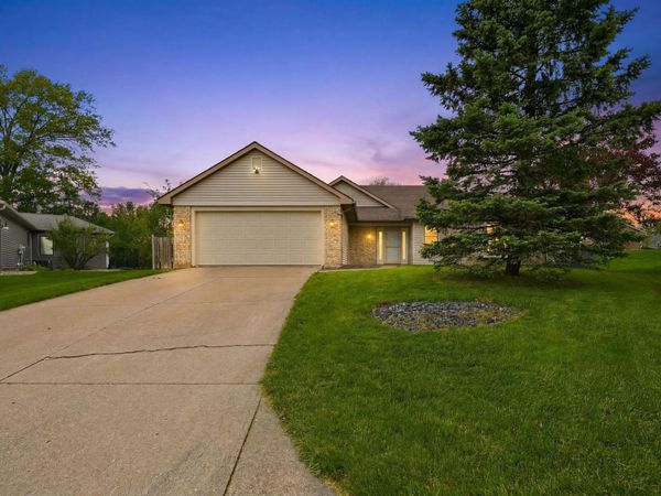 6207 Riptide Way, Fort Wayne, IN 46845