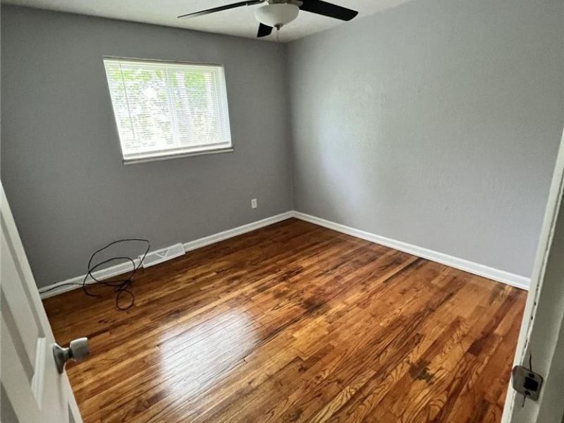 23755 Banbury Circle, Warrensville Heights, OH 44128 Photo 17