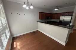 107 Park Ridge Way  photo 4