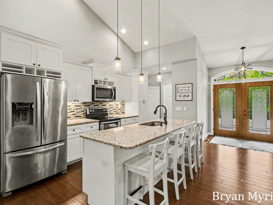 Property Image 6