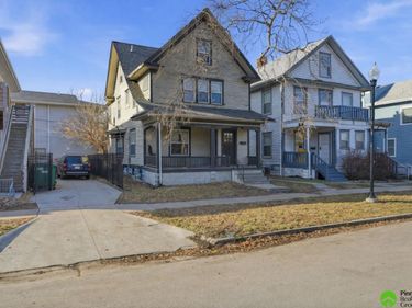 925/927,929/931 Goodhue Boulevard, Lincoln, NE 68508