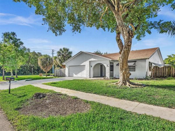 Dania Beach, FL 33004