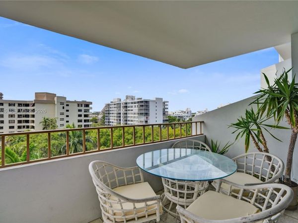 155 Ocean Lane Dr , Unit 707, Key Biscayne, FL 33149