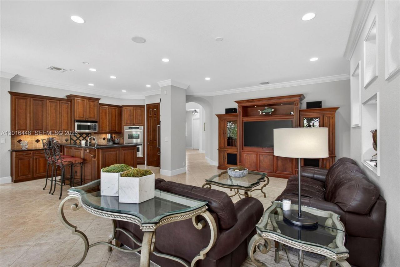 3476 Collonade Dr , Wellington, FL 33449 Photo