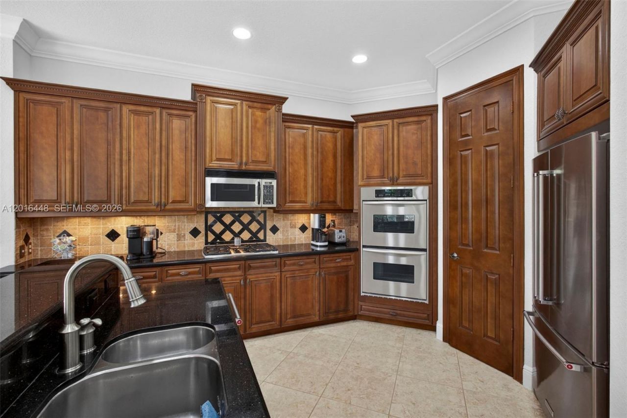 3476 Collonade Dr , Wellington, FL 33449 Photo