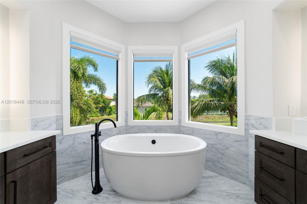 3476 Collonade Dr , Wellington, FL 33449 Photo