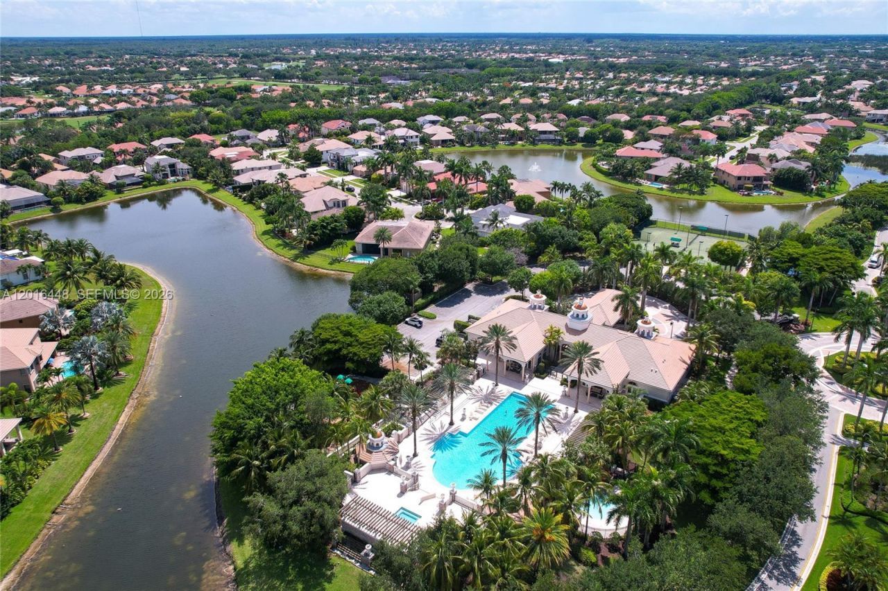 3476 Collonade Dr , Wellington, FL 33449 Photo