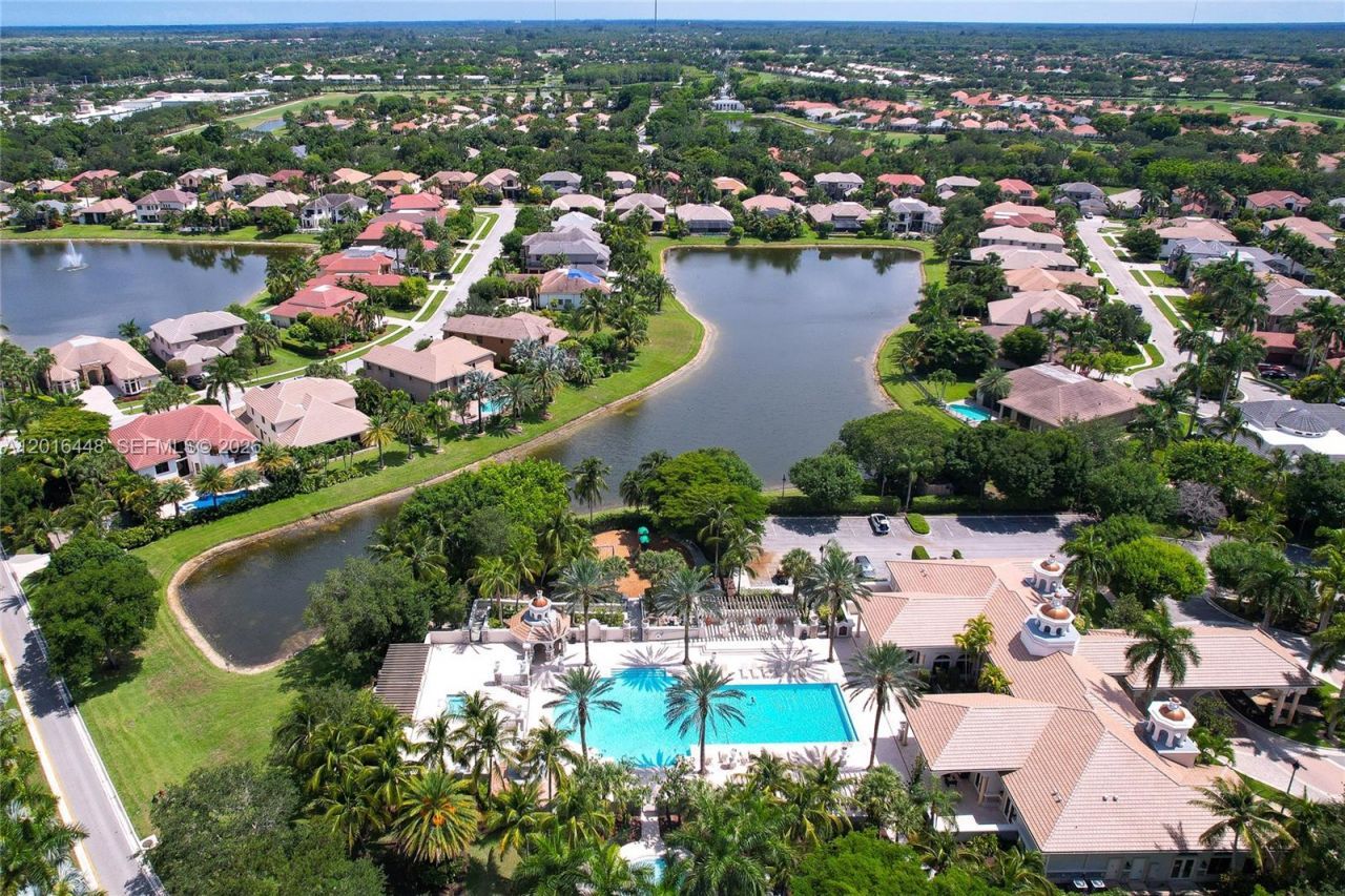 3476 Collonade Dr , Wellington, FL 33449 Photo