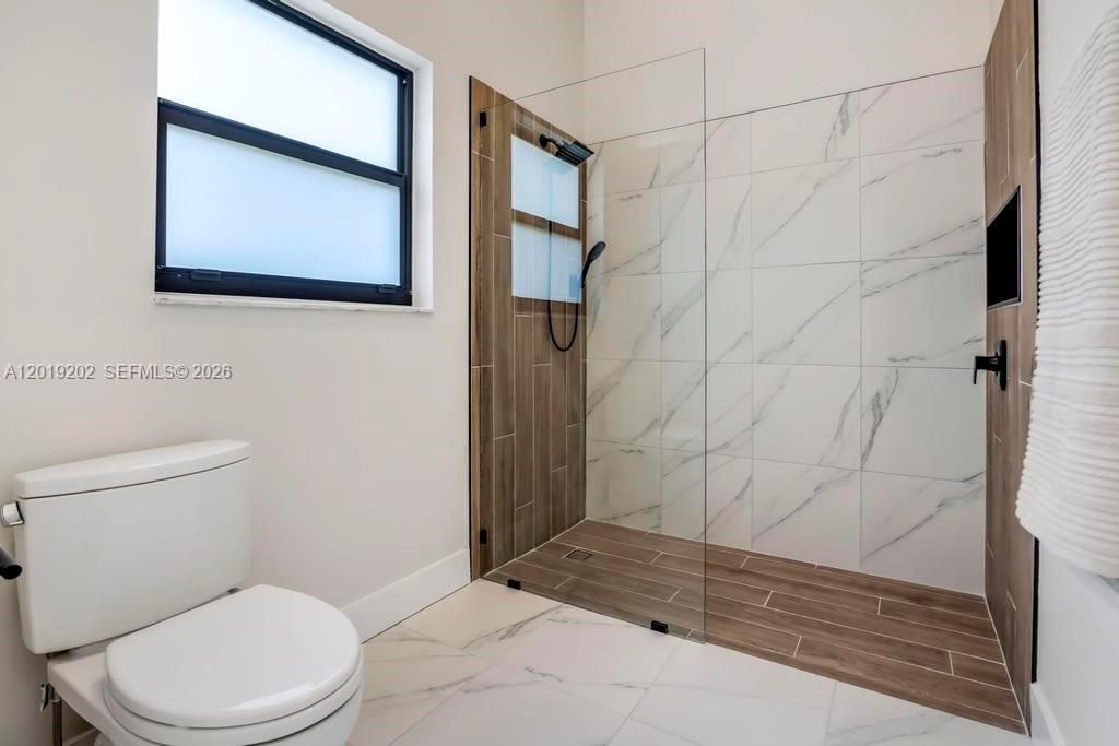 19831 NW 4th St, Pembroke Pines, FL 33029 Photo