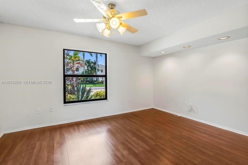 19831 NW 4th St, Pembroke Pines, FL 33029 Photo