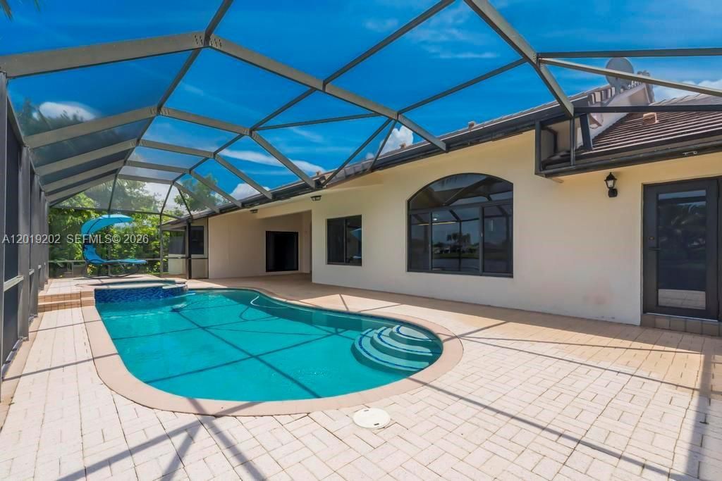 19831 NW 4th St, Pembroke Pines, FL 33029 Photo