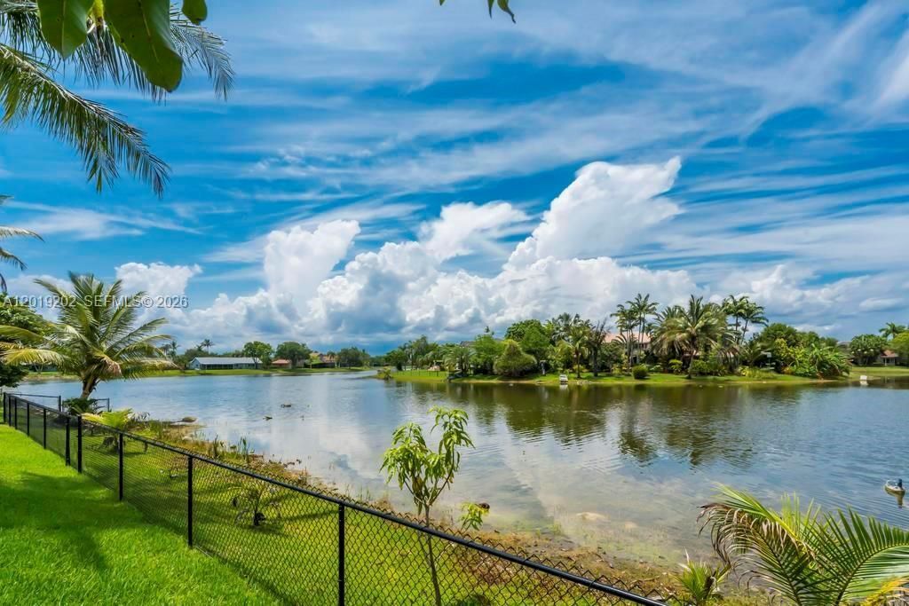 19831 NW 4th St, Pembroke Pines, FL 33029 Photo