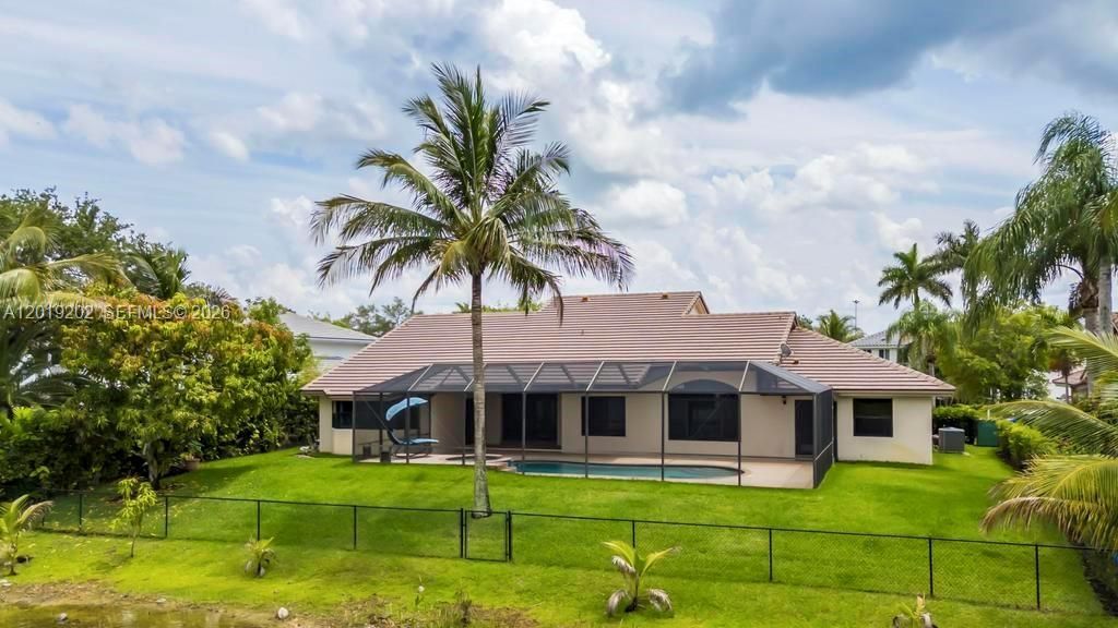 19831 NW 4th St, Pembroke Pines, FL 33029 Photo
