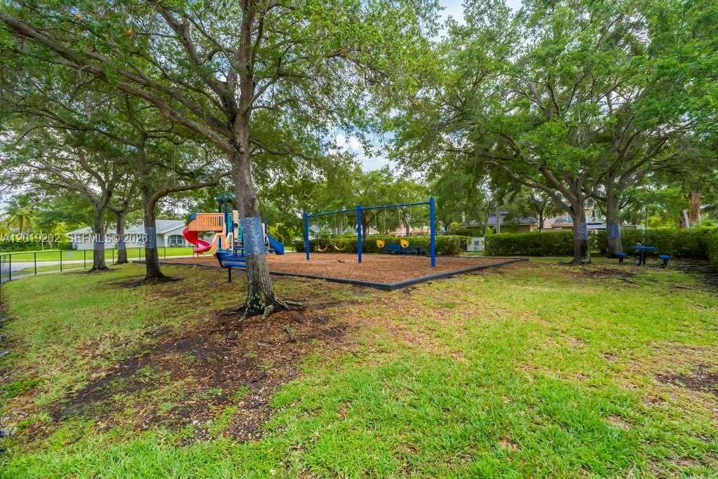 19831 NW 4th St, Pembroke Pines, FL 33029 Photo