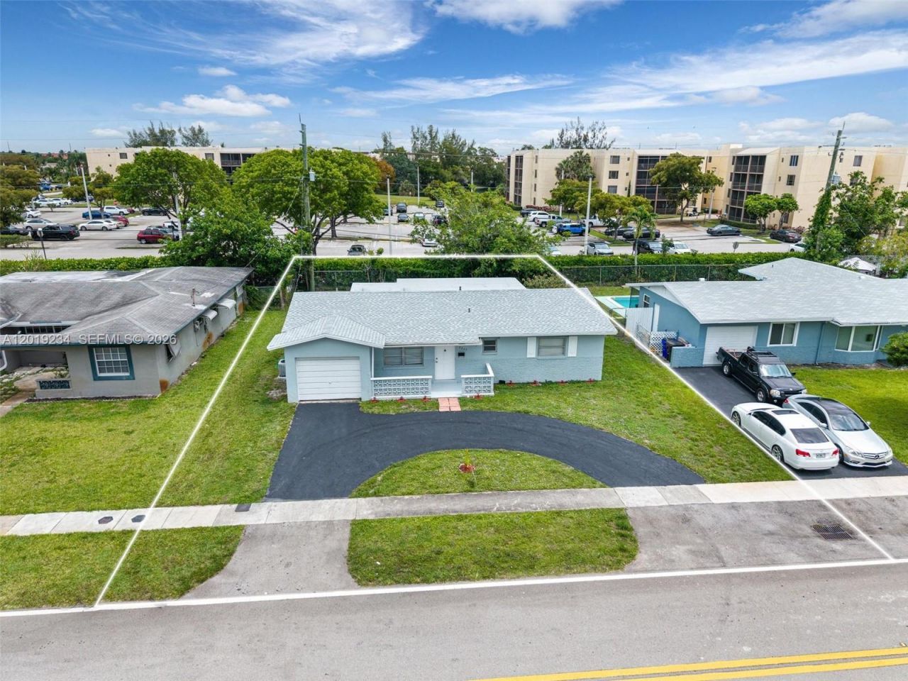 3337 NW 23rd Ct, Lauderdale Lakes, FL 33311 Photo