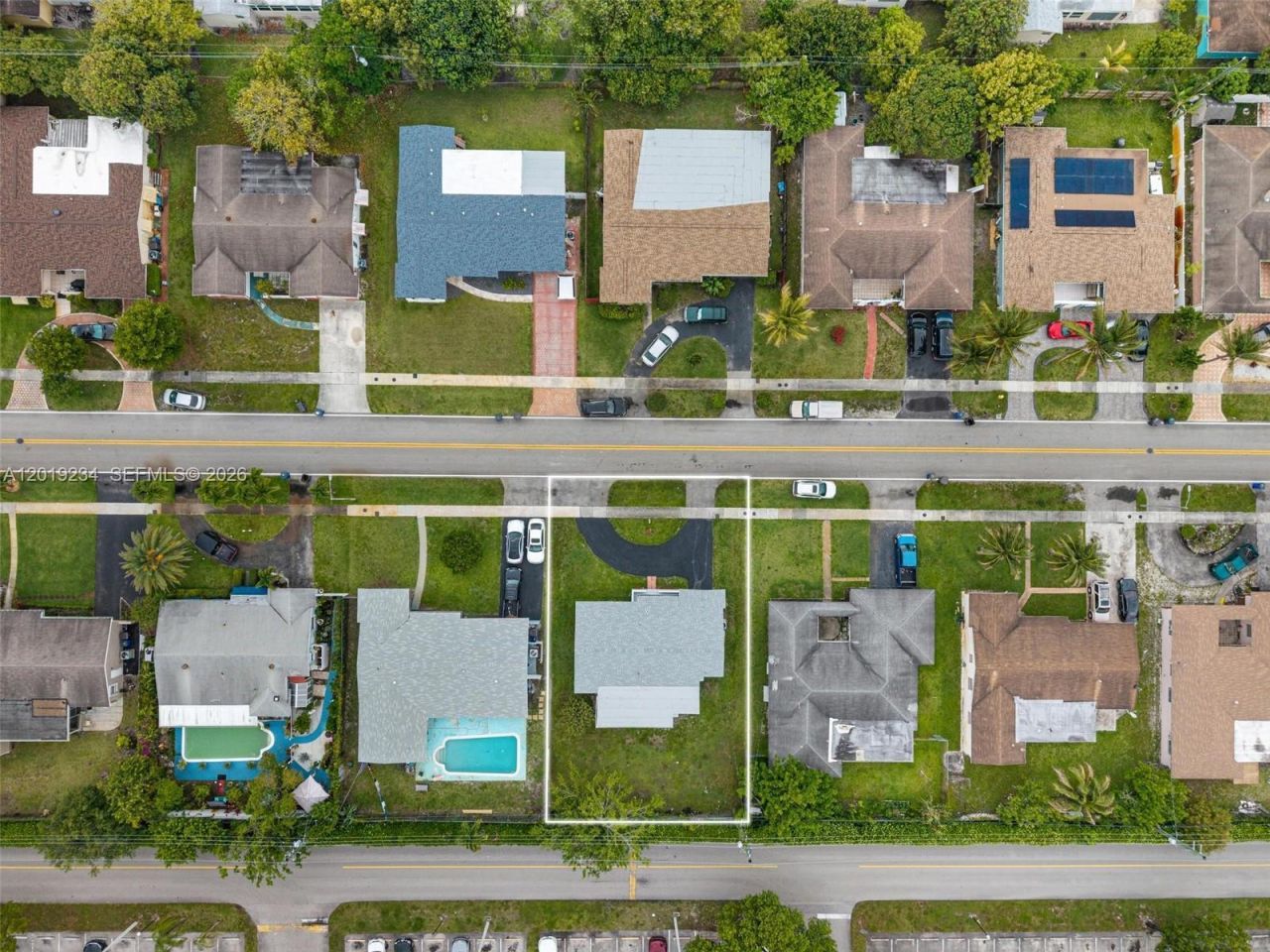 3337 NW 23rd Ct, Lauderdale Lakes, FL 33311 Photo