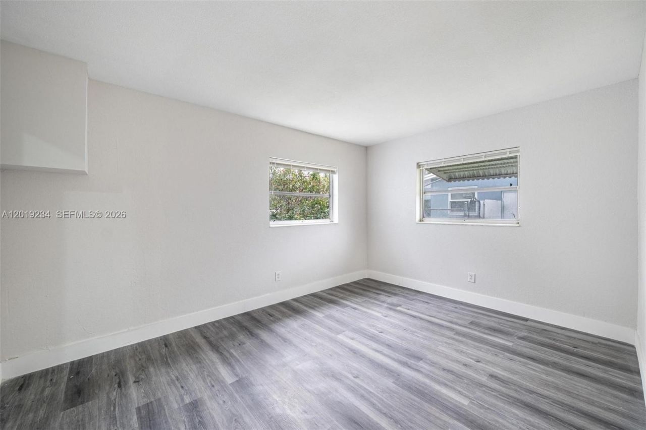 3337 NW 23rd Ct, Lauderdale Lakes, FL 33311 Photo