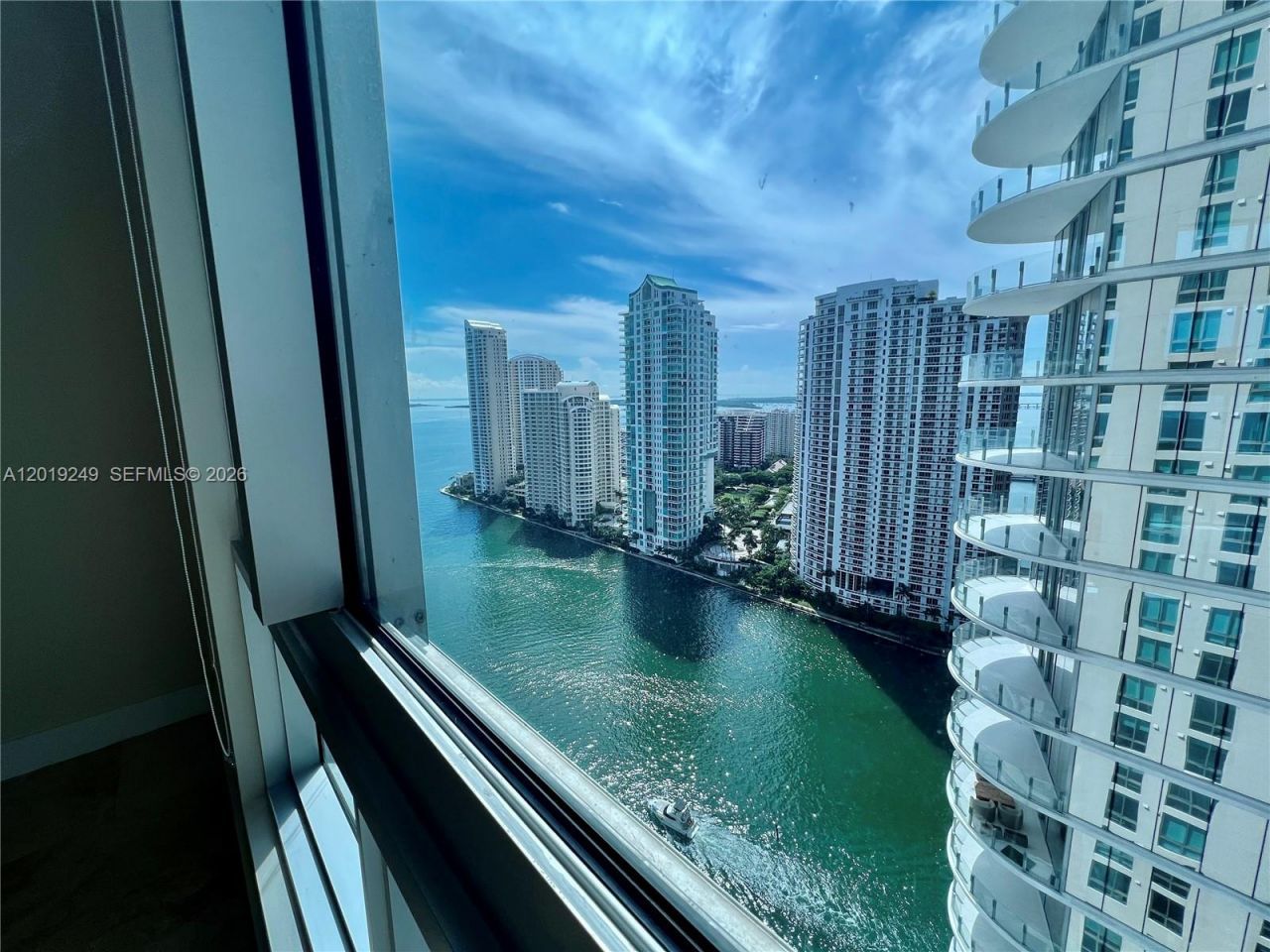300 S Biscayne Blvd , Unit 2606, Miami, FL 33131 Photo