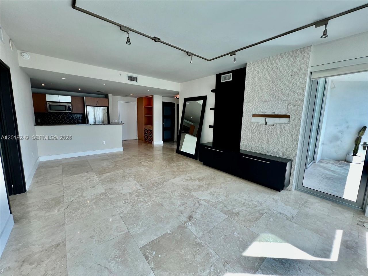 300 S Biscayne Blvd , Unit 2606, Miami, FL 33131 Photo