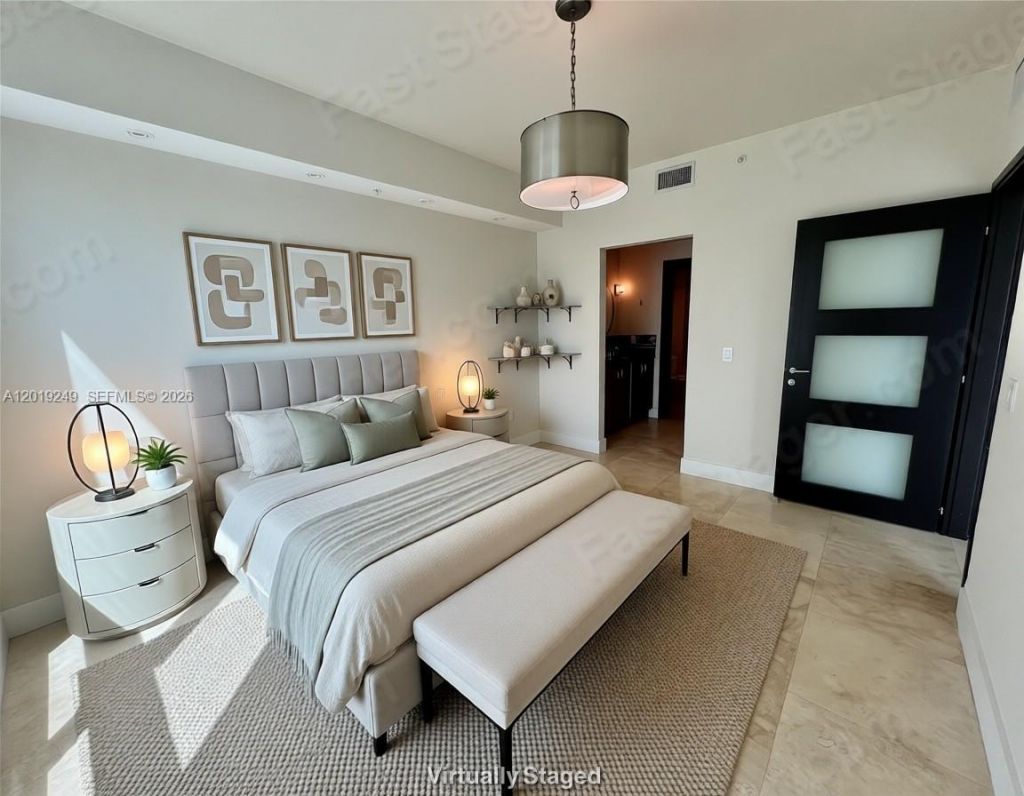 300 S Biscayne Blvd, Unit 2606, Miami, FL 33131 Photo