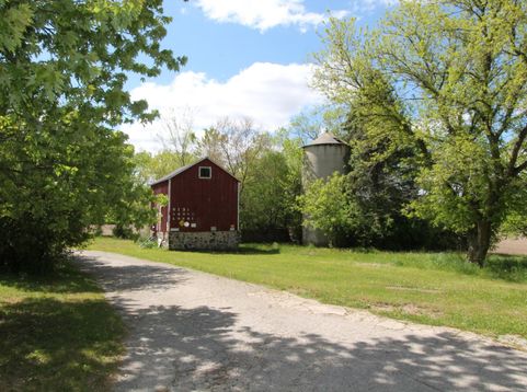 Main Photo