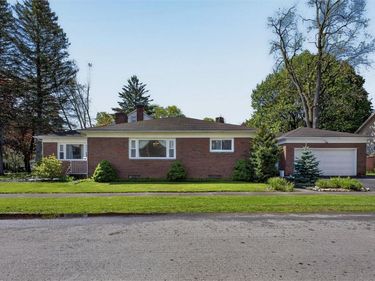 126 Wildmere Road, Rochester, NY 14617